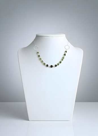 collier argent peridot